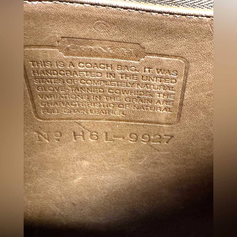 Vintage Coach Willis British Tan Crossbody Bag - Picture 9 of 13